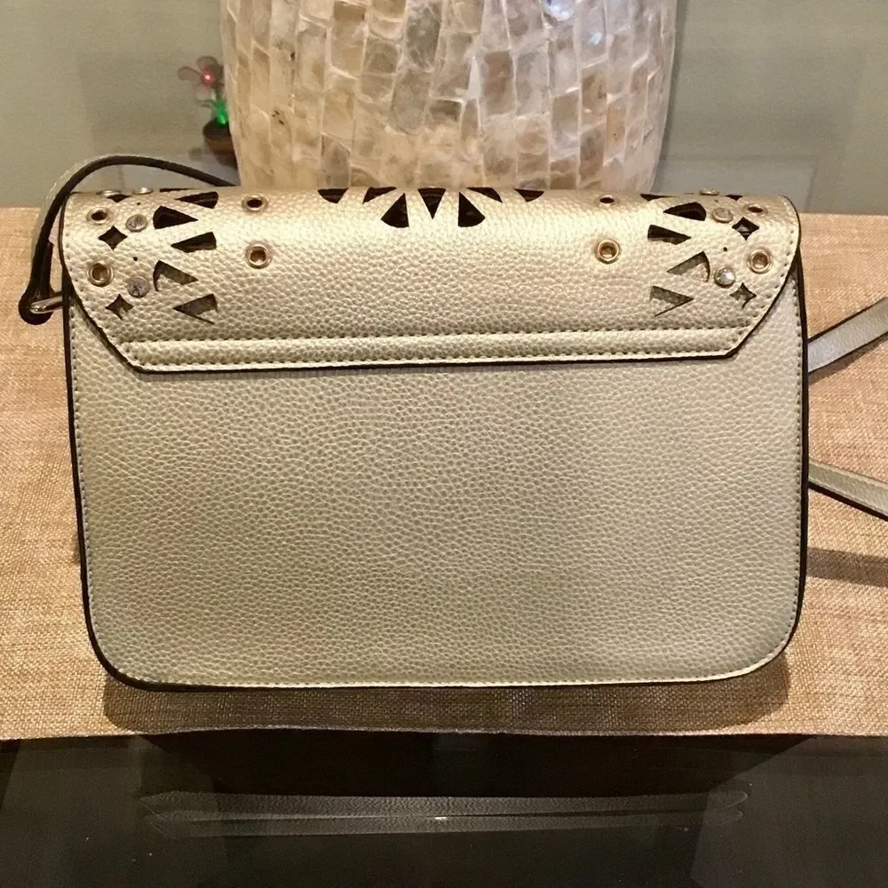 CROSSBODY LASSER CUT DESIGN